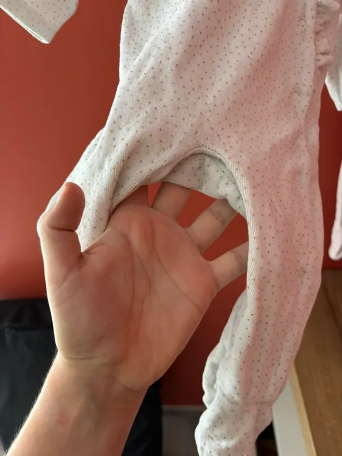 Lot deux pyjamas mini rêveuse vertbaudet taille 6 mois - photo numéro 12