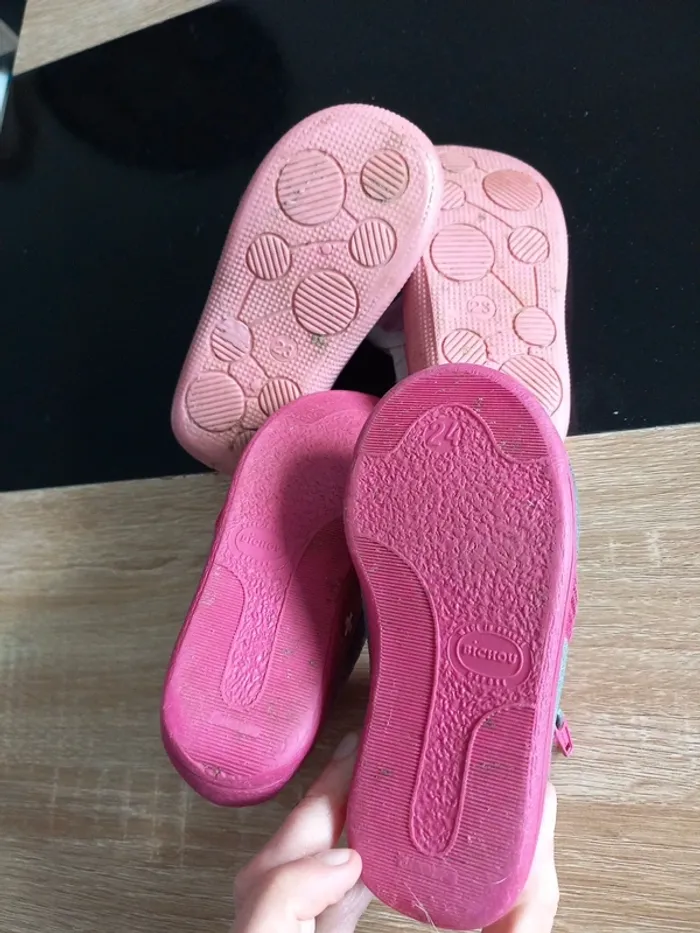 Lot chaussons fille 23/24 - photo numéro 6
