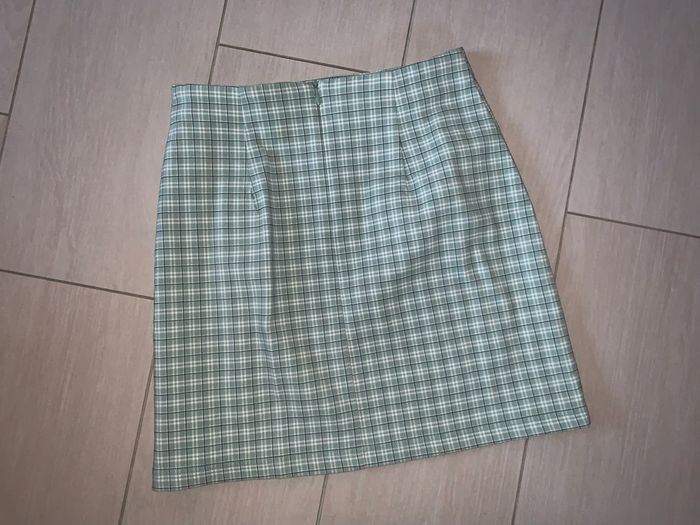 C&A jupe à carreaux verte 34 - photo numéro 3