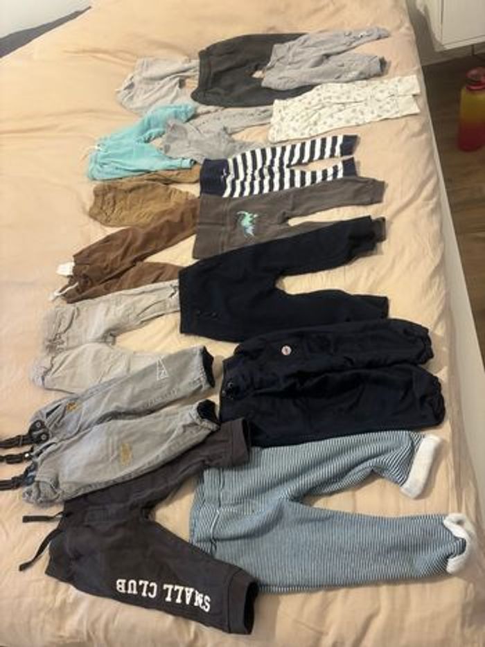 Lot de pantalons garçon 18 mois - photo numéro 2