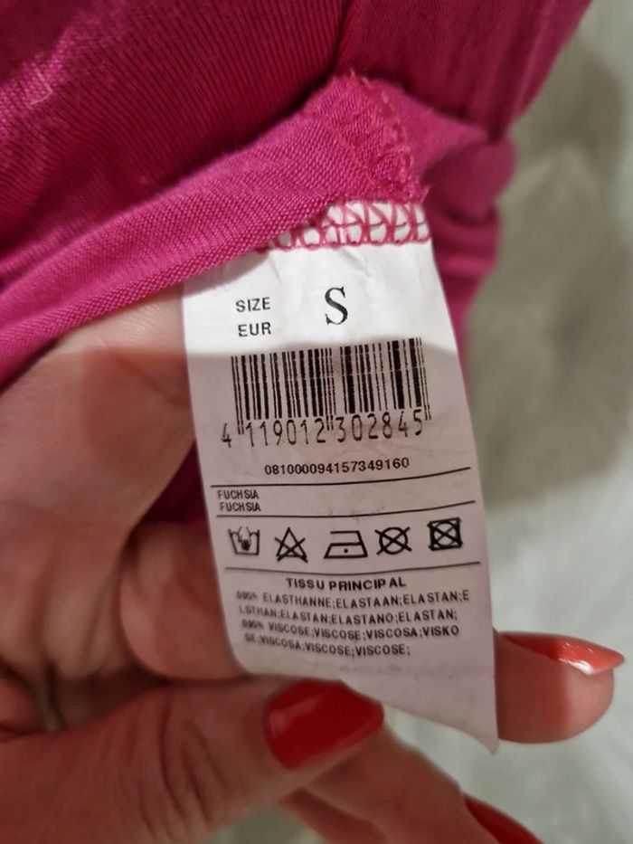 Jolie haut chic rose et strass Jennyfer taille 36 - photo numéro 4