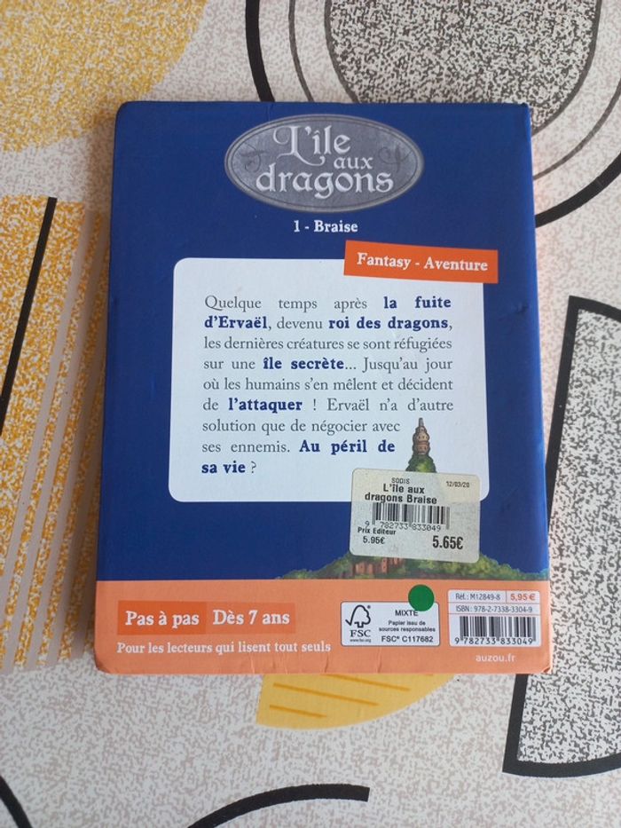 Livre Auzou dès 7 ans L'île aux dragons tome 1 - photo numéro 2