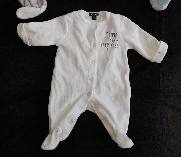 Lot 3 pyjamas velours Naissance 48-51cm Kiabi - photo numéro 4