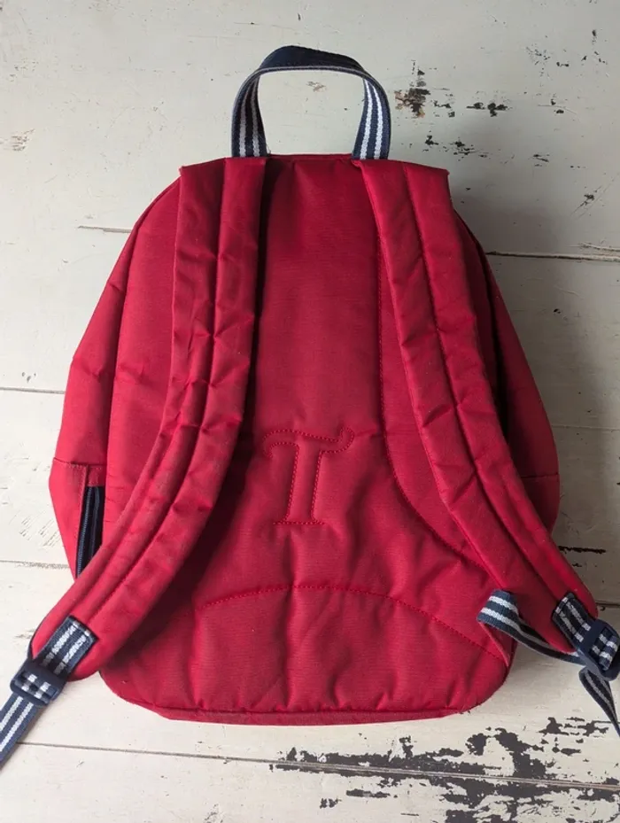 Sac à dos Tann's rouge, bleu et gris brodé T – modèle T'max - photo numéro 2