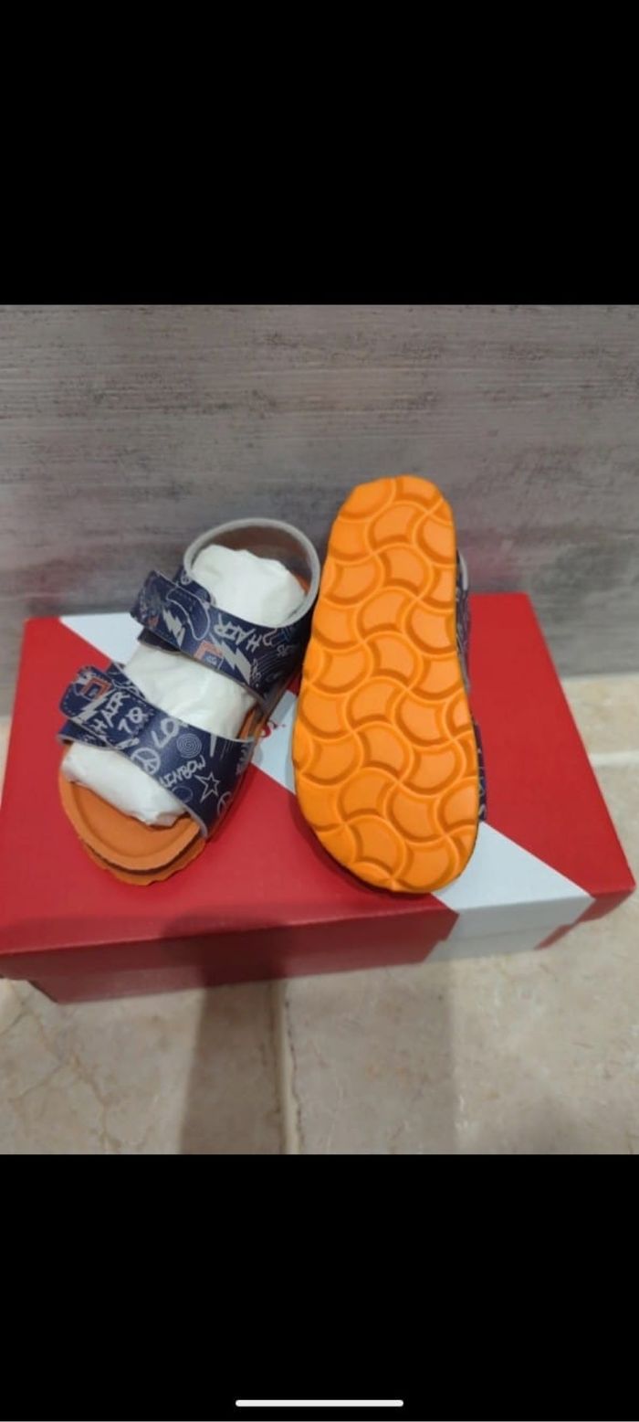 Sandales bébé garçon kickers - photo numéro 2