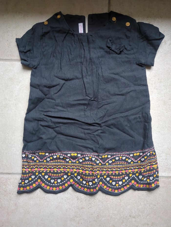 Robe fille grise et motifs 24 mois