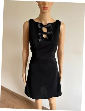 Robe noire neuve sans manches Molly Bracken taille unique