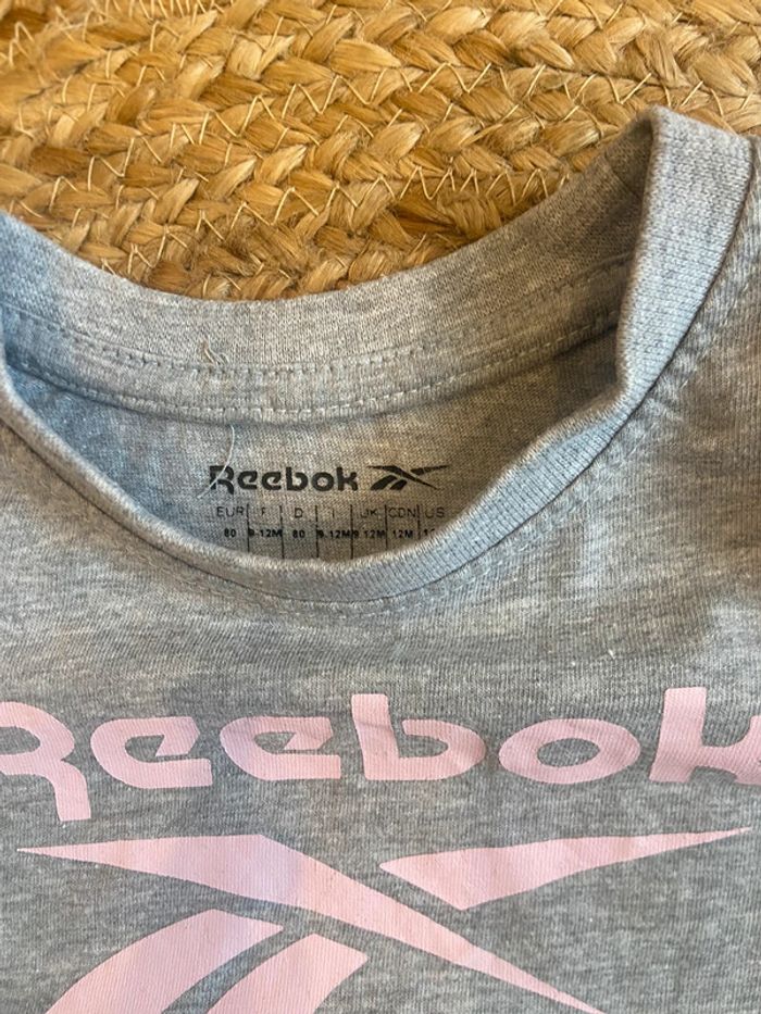 Tee-shirt fille 9 mois Reebok - photo numéro 2