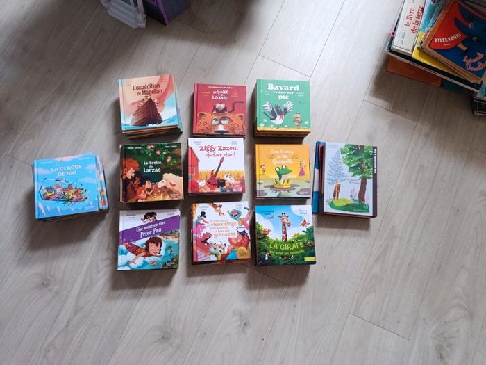 Gros lot de 118 livres macdo, hachette jeunesse