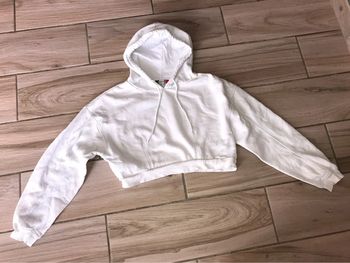 Pull court à capuche blanc S Jennyfer