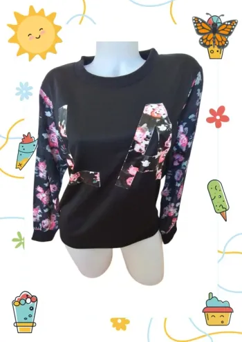 Pull manche en transparence