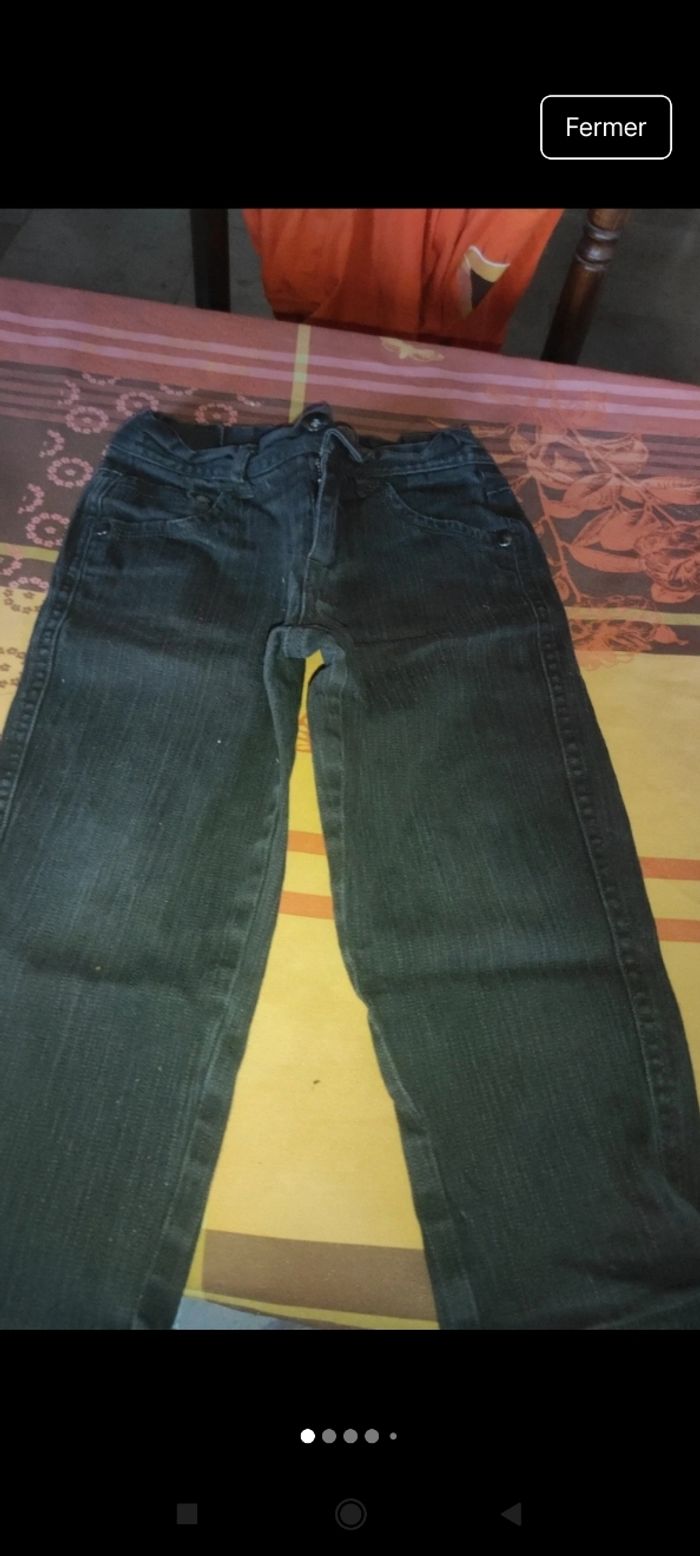 Très beau pantalon garçon e72