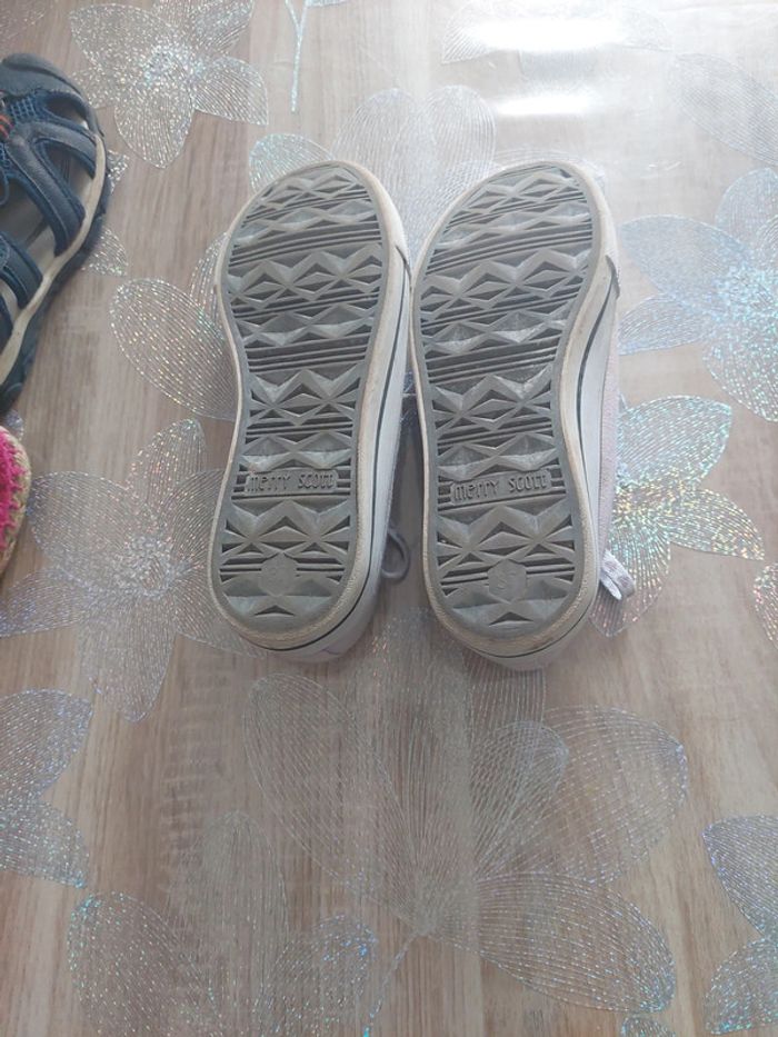 Paire de chaussure/ basket en toile 37 - photo numéro 3
