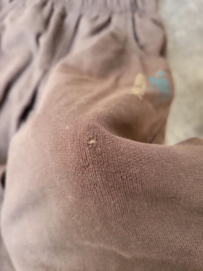 Lot 2 pantalons joggings bon état - photo numéro 10