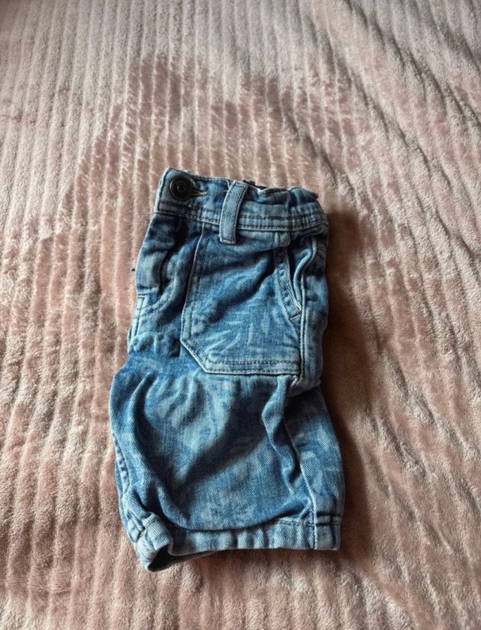 👖 Short en Jean TAO – Taille 2 Ans | Confortable & Tendance | Très Bon État - photo numéro 7