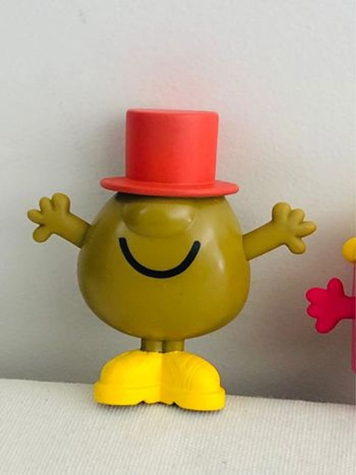 Lot de 3 personnages monsieur et madame 2018 mcdo - photo numéro 3