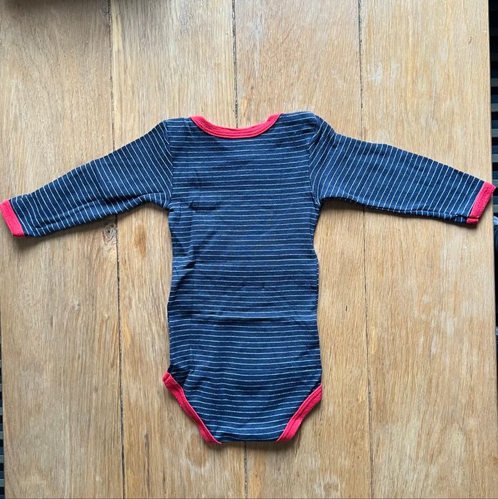 Body ML Petit Bateau 9 mois - photo numéro 3