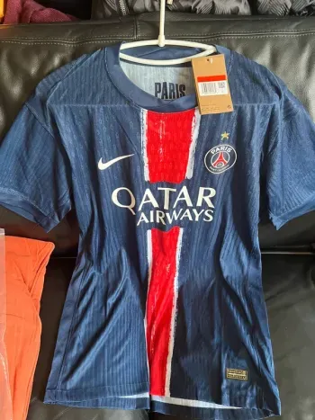 Maillot foot Nike PSG Étoile officiel collector rare