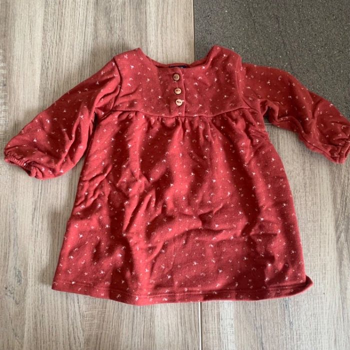 Robe Kiabi bébé 9 mois manche longue