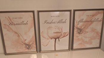 Triptyque 40x50cm avec cadre oriental fleuri 