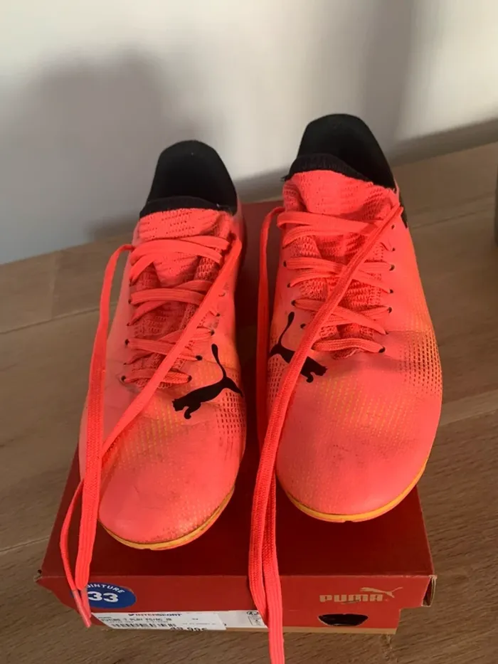 Paire chaussures de foot, puma - photo numéro 4