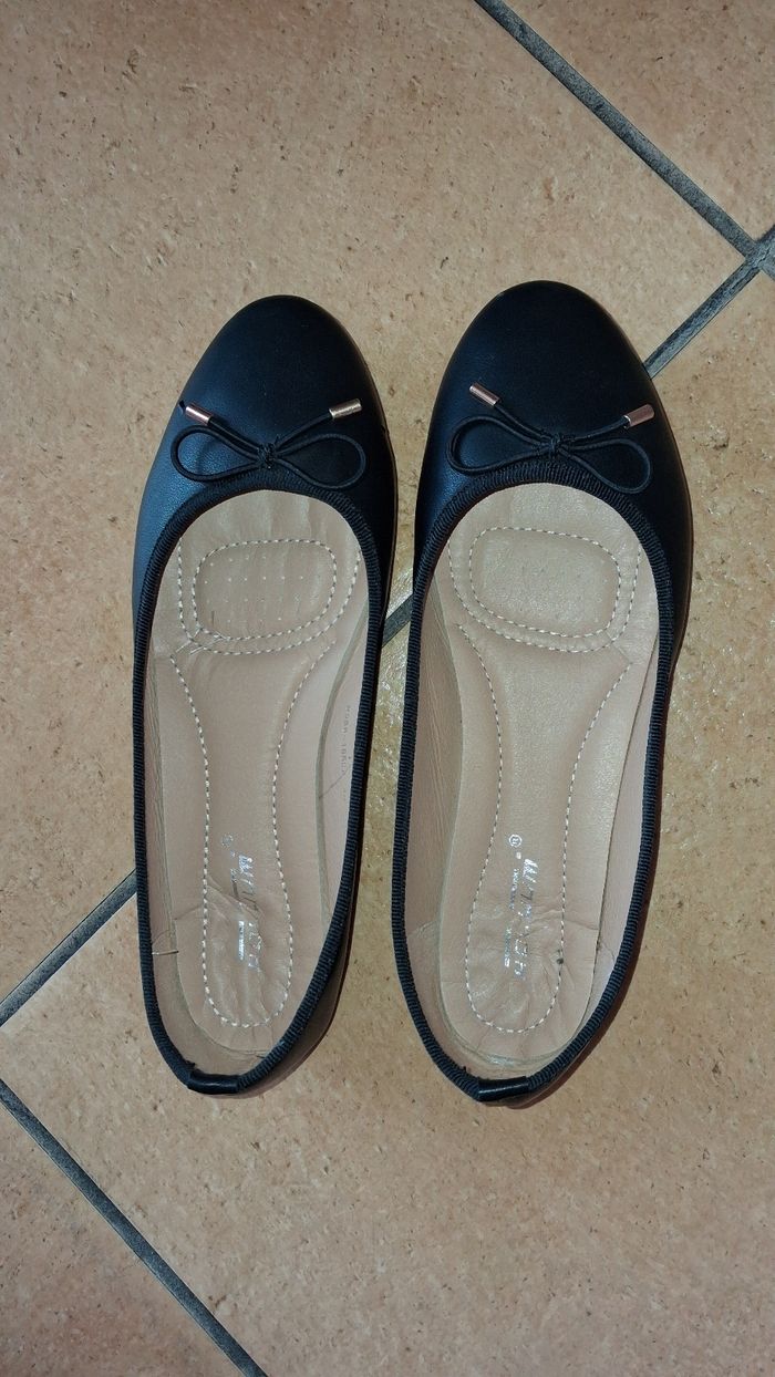 Ballerine noire Adluum 40