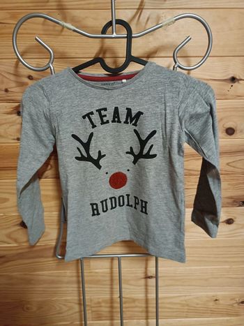 15. T-shirt Rudolph Name it 6ans 116