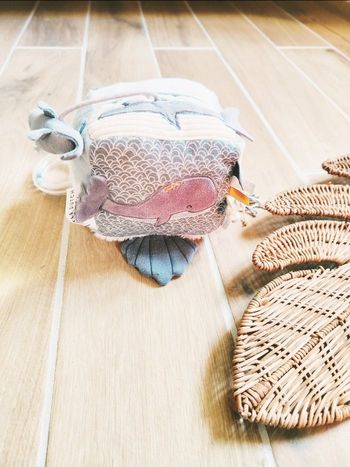 🐳Jouet sensoriel-Cube d'éveil multi activités en tissu Les animaux marins- marque Little dutch