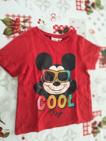 T-shirt rouge Mickey (4 ans)