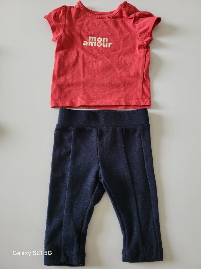 Ensemble 2 pièces Kiabi pour bébé fille (1 mois)