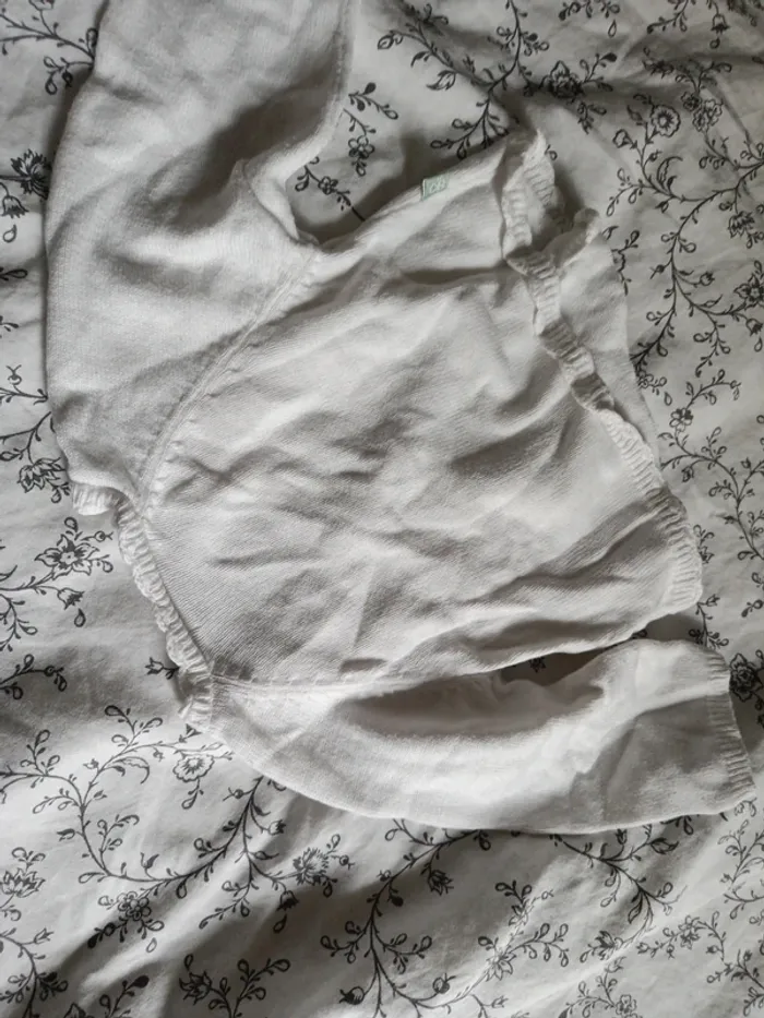 Gilet blanc croisé Okaïdi 60cm - photo numéro 3