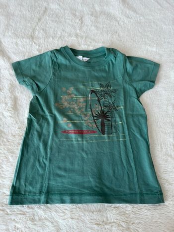 Tee shirt