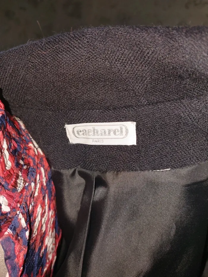 Veste noire Cacharel - photo numéro 3