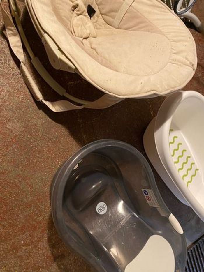 Bébé lit Parc  literie couette tour de lit draps matelas baignoires - photo numéro 4