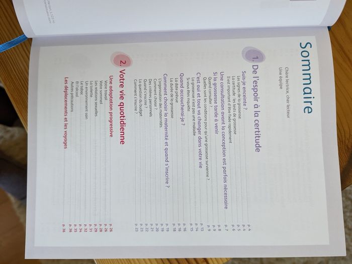 Livre "J'attends un enfant" Laurence PERNOUD - photo numéro 3