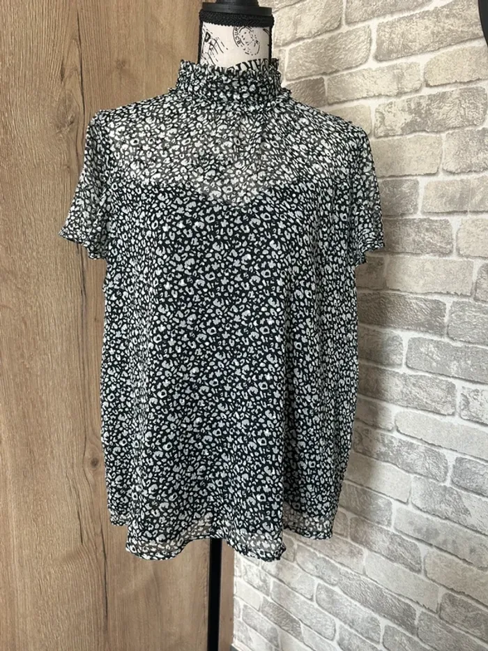 Blouse manches courtes taille 46/48