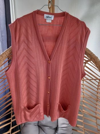 Gilet sans manches taille 52