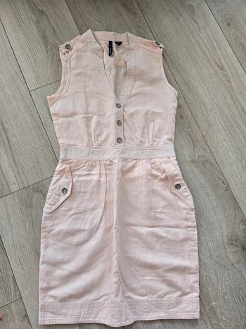 Robe rose