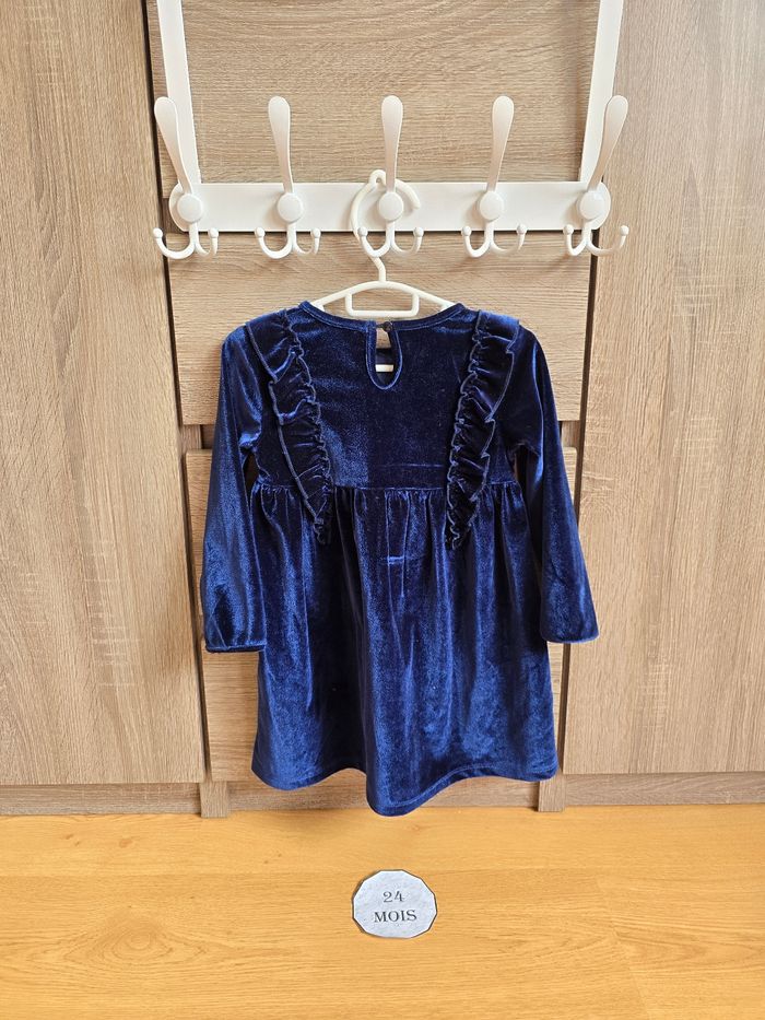 Vêtement Bébé Fille - Robe de soirée - 23 mois - photo numéro 6