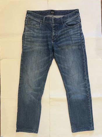 Jean bleu hugo boss taille M
