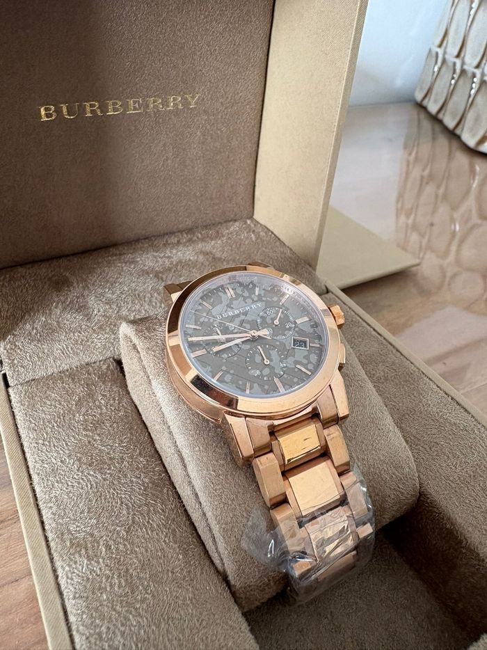 Montre Burberry rose gold neuve Authentique BU9754 - photo numéro 16