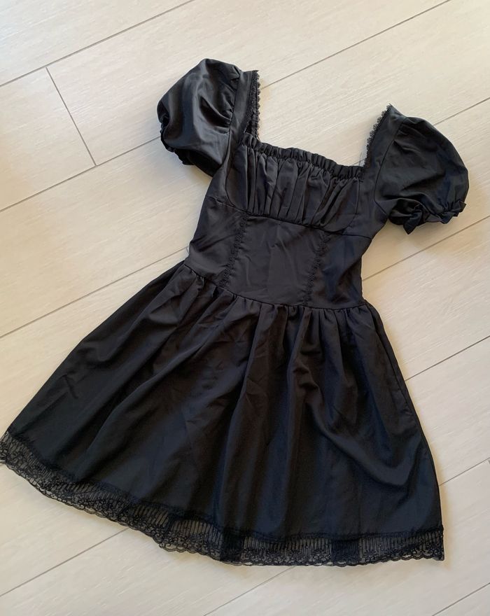 Shein robe noire M