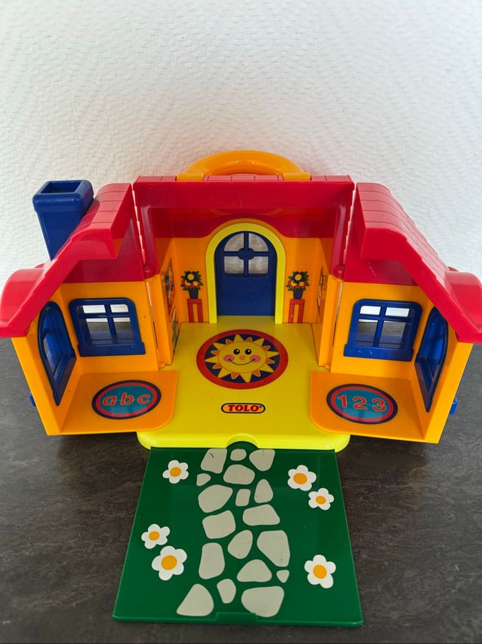 Maison tolo
