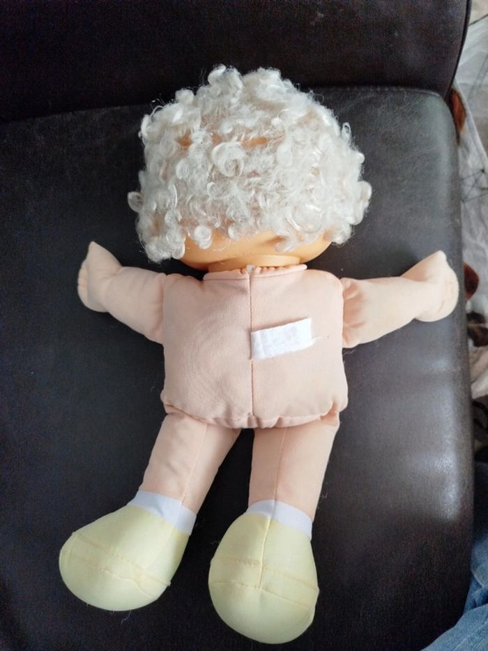 Poupée française style cabbage patch - photo numéro 3