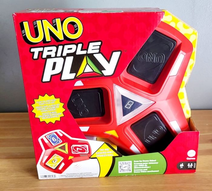 Uno trio play  neuf