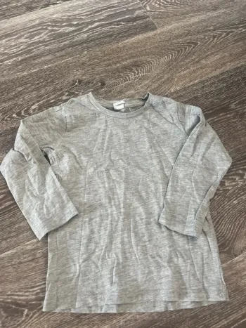 Pull uni H&M 3 ans