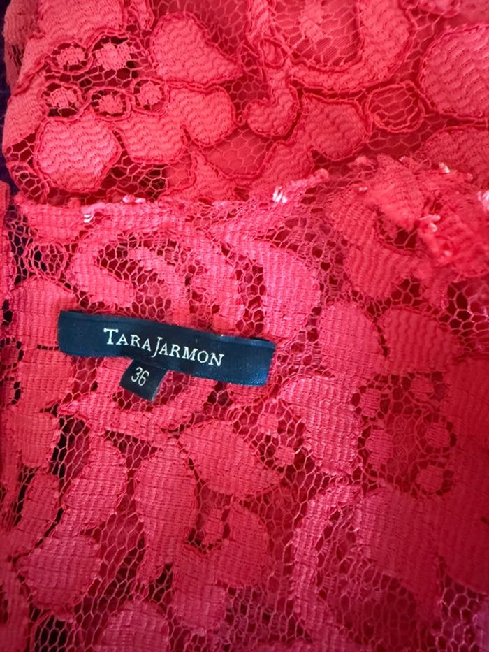 Robe rouge en dentelle en bon état taille 36 tara jarmon - photo numéro 7