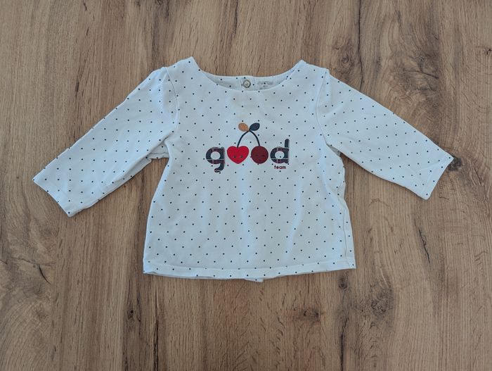 Lot vêtements fille 6 mois - photo numéro 3