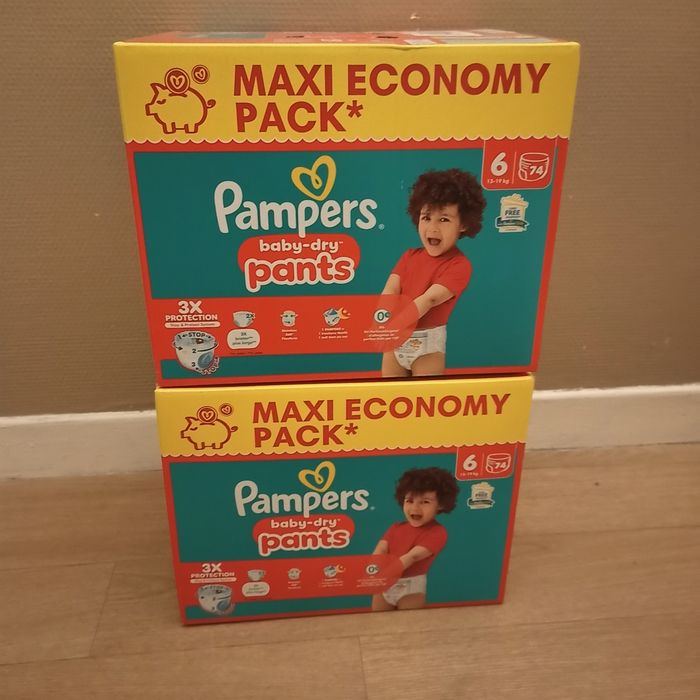 Pampers baby dry Pants taille 6 (128 couches)