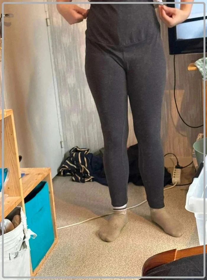 2  leggings grocesse  taille  42/44 - photo numéro 2